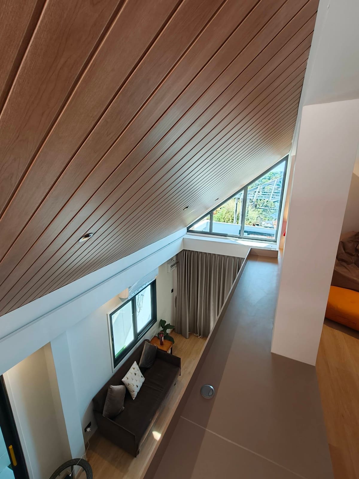 1-Bedroom Villa for Sale in Rawai, Phuket — interior view