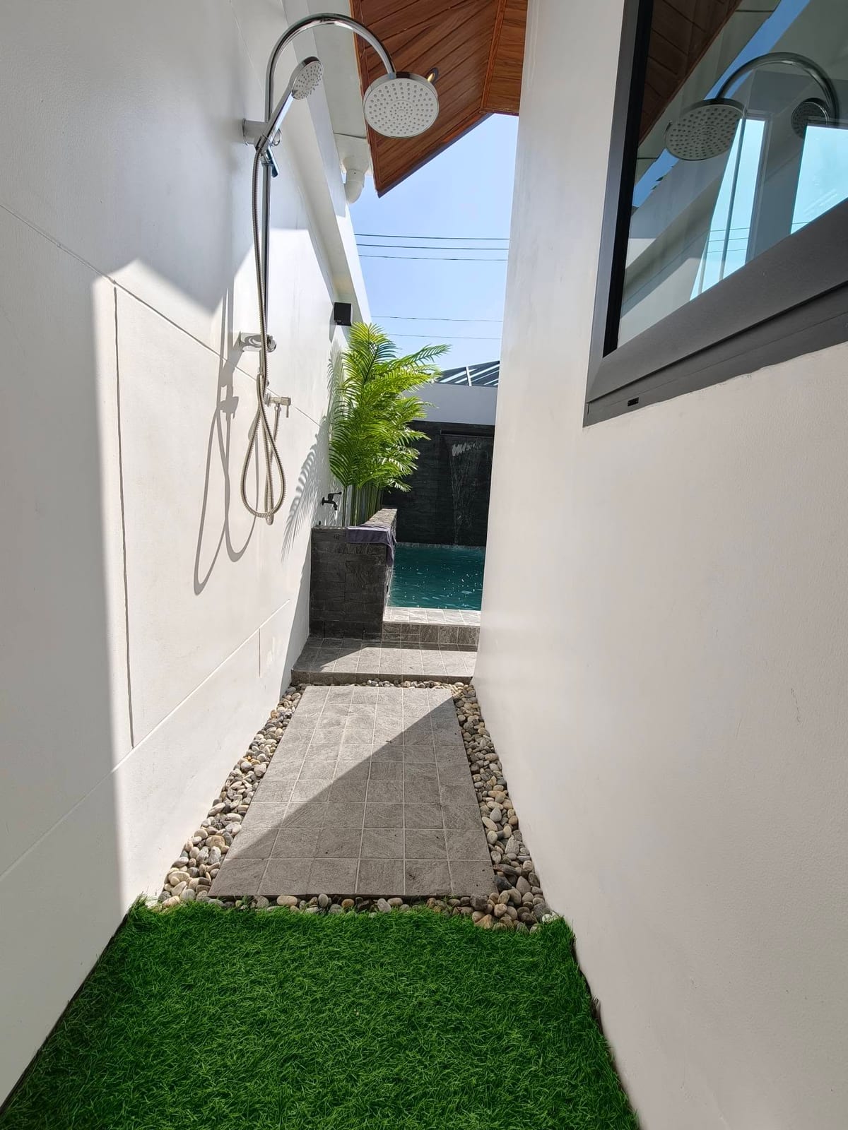 1-Bedroom Villa for Sale in Rawai, Phuket — exterior view