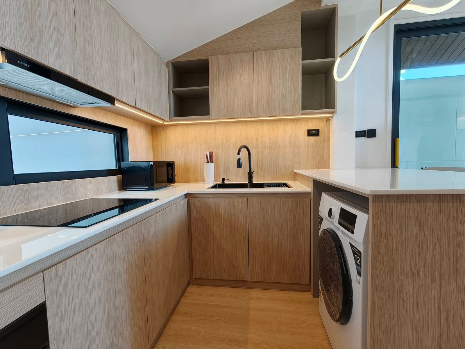 1-Bedroom Villa for Sale in Rawai, Phuket — interior view