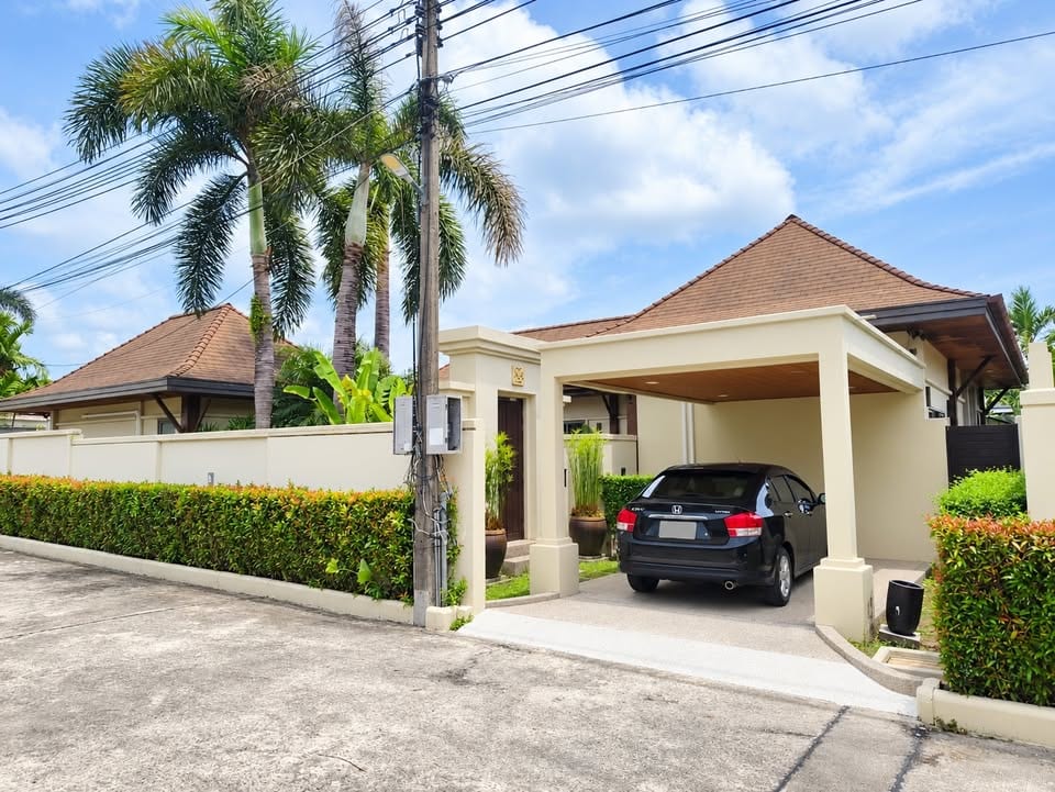 3-Bedroom Villa for Rent in Rawai, Phuket — exterior view