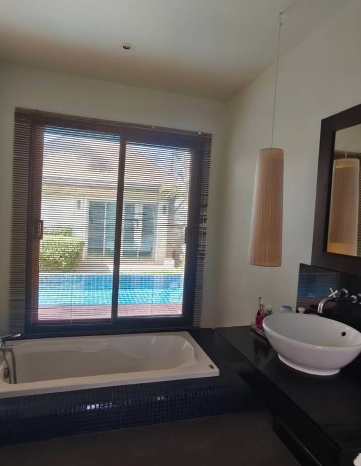 3-Bedroom Villa for Rent in Rawai, Phuket — interior view