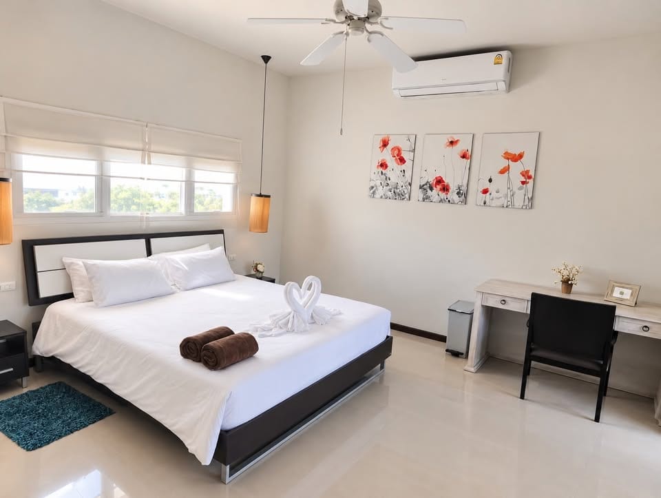 3-Bedroom Villa for Rent in Rawai, Phuket — interior view