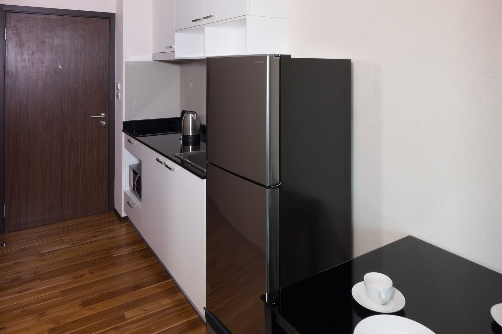1-Bedroom Condominium for Rent in Rawai, Phuket — interior view