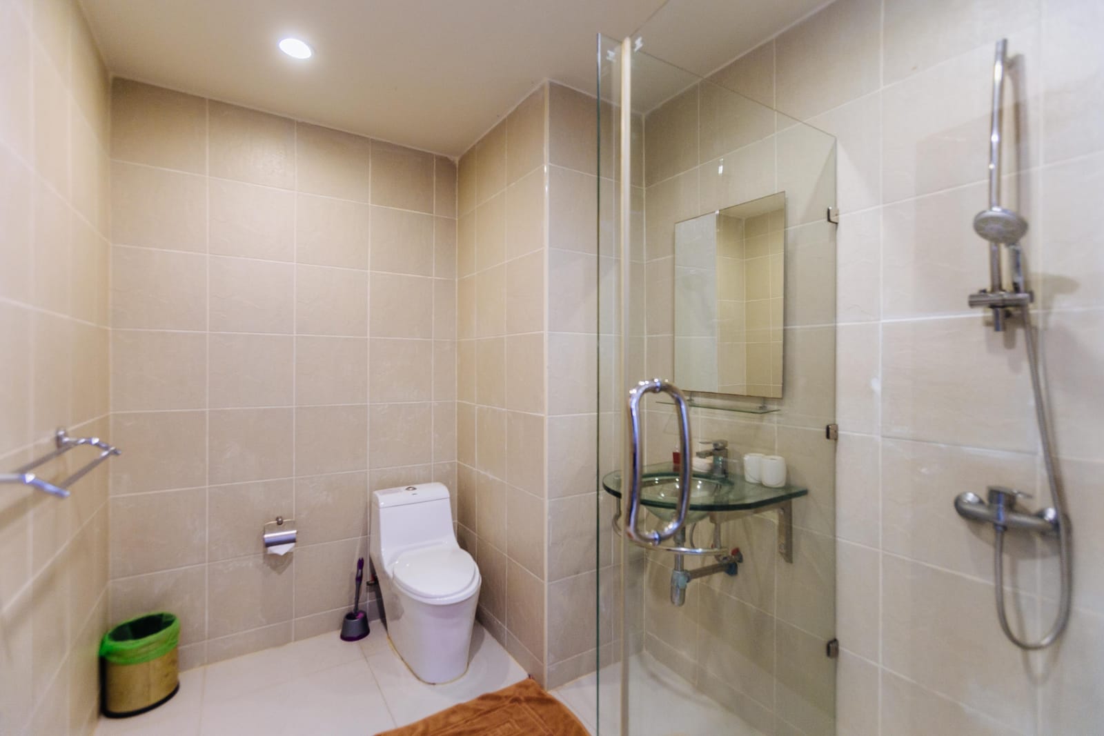 4-Bedroom Townhouse — Nai Harn 29