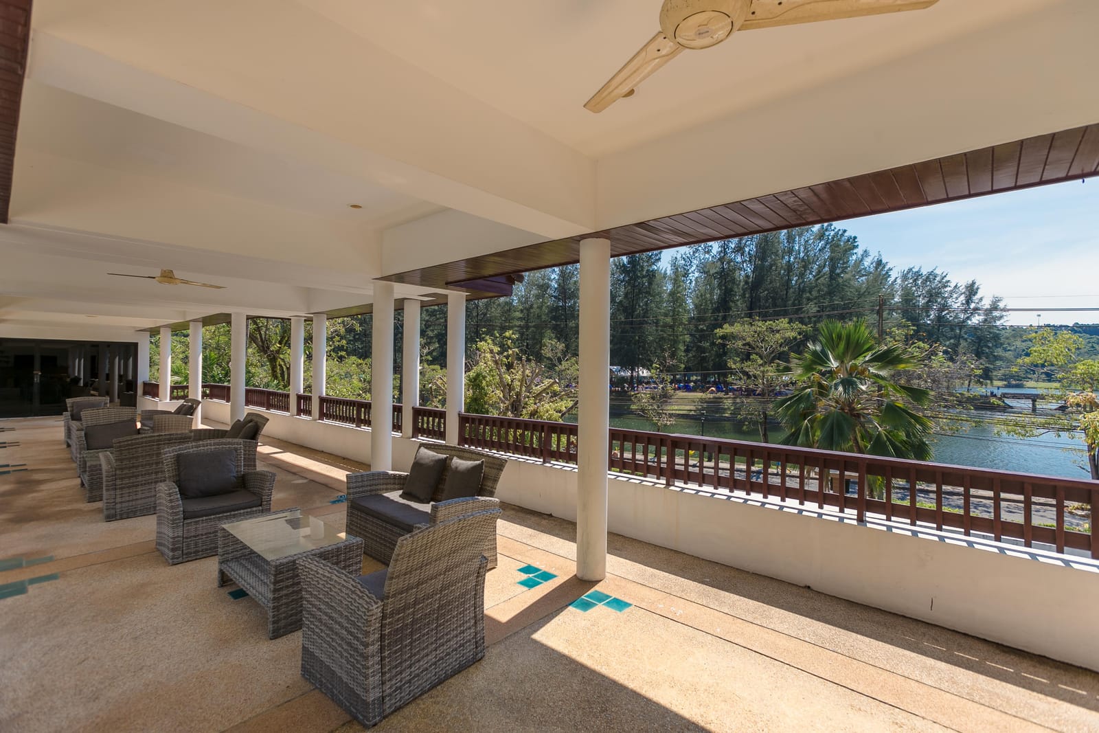 4-Bedroom Townhouse — Nai Harn 41