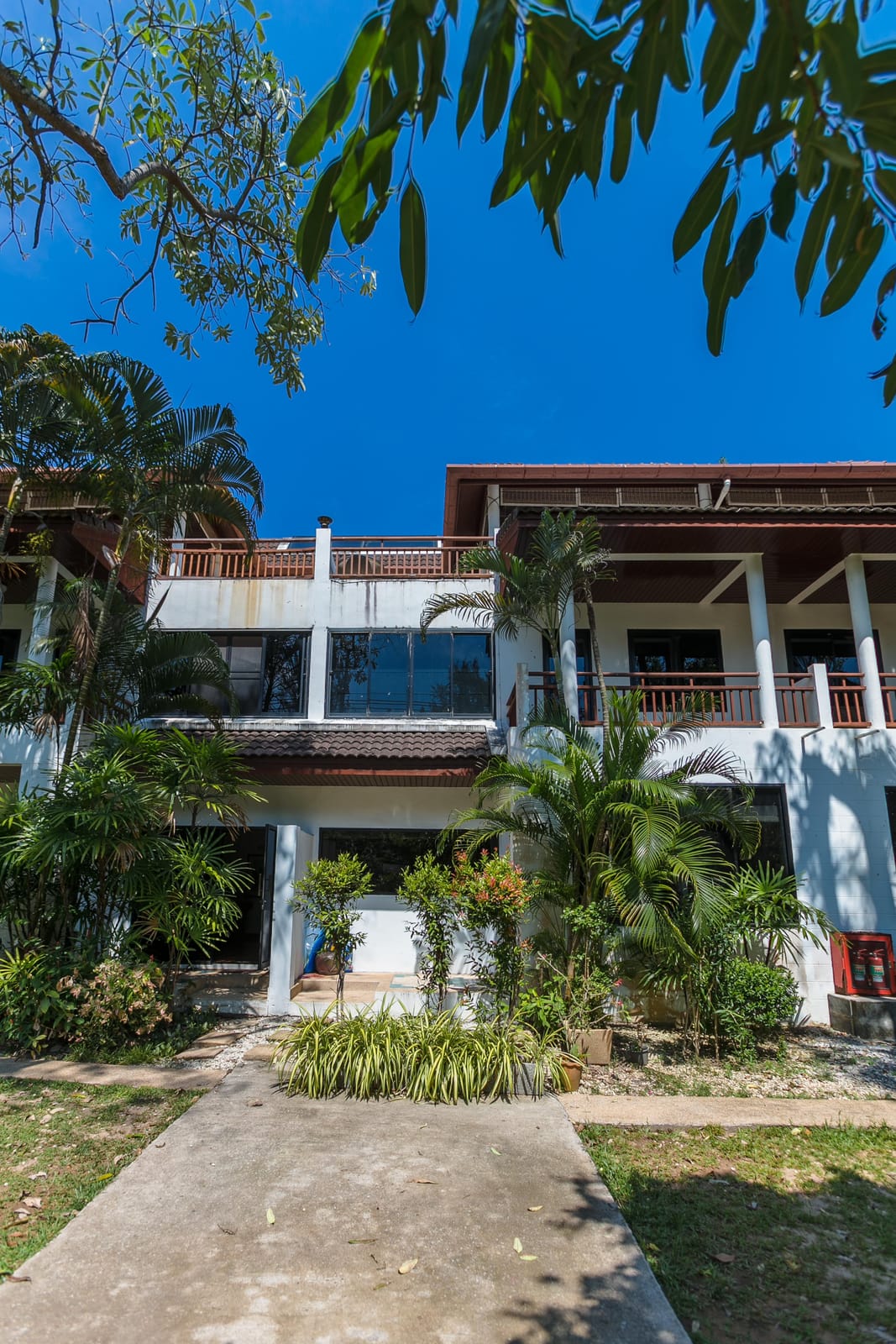 4-Bedroom Townhouse — Nai Harn 49