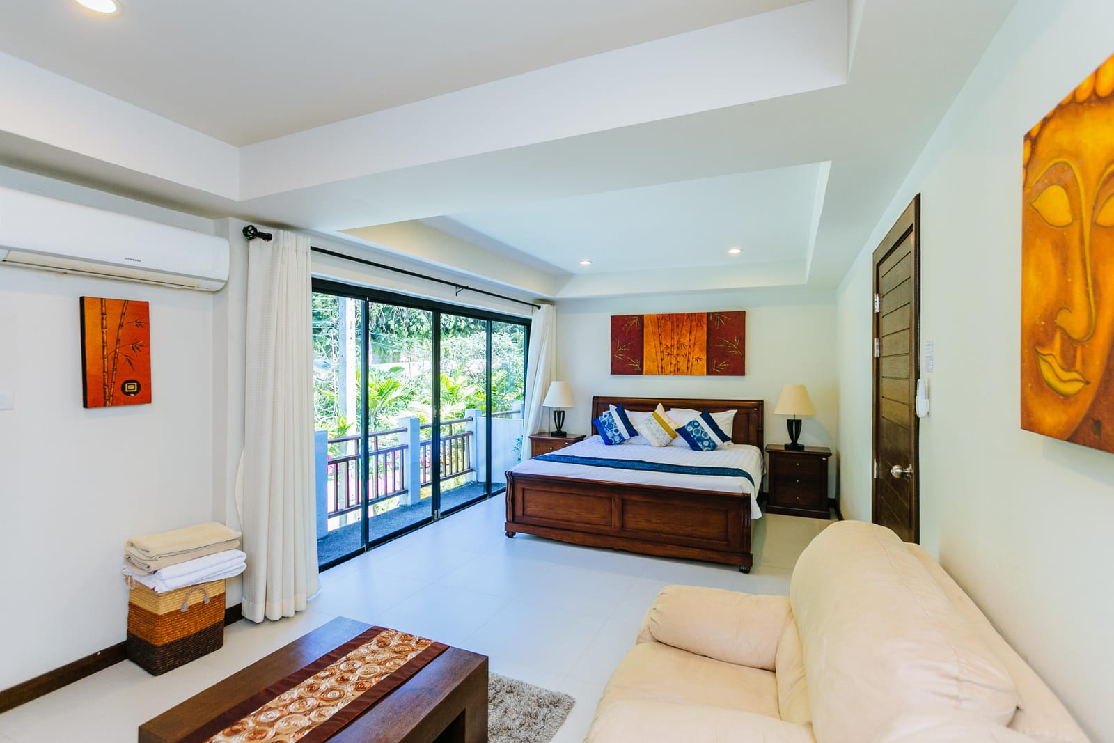 4-Bedroom Townhouse — Nai Harn 58