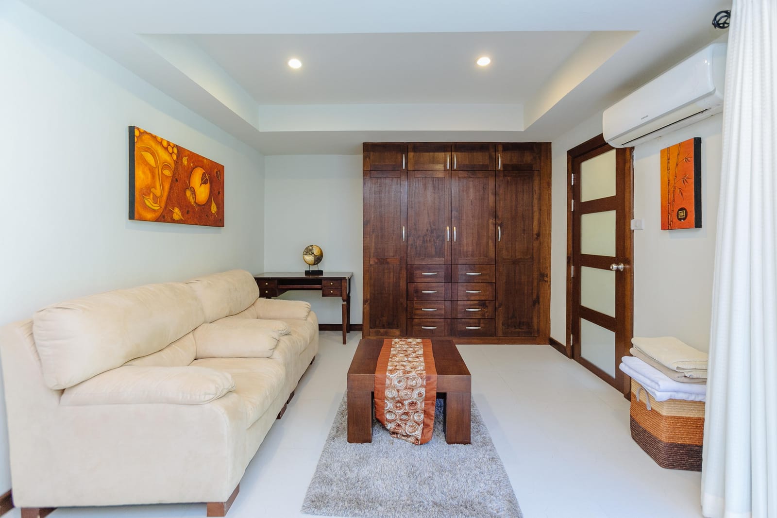 4-Bedroom Townhouse — Nai Harn 59
