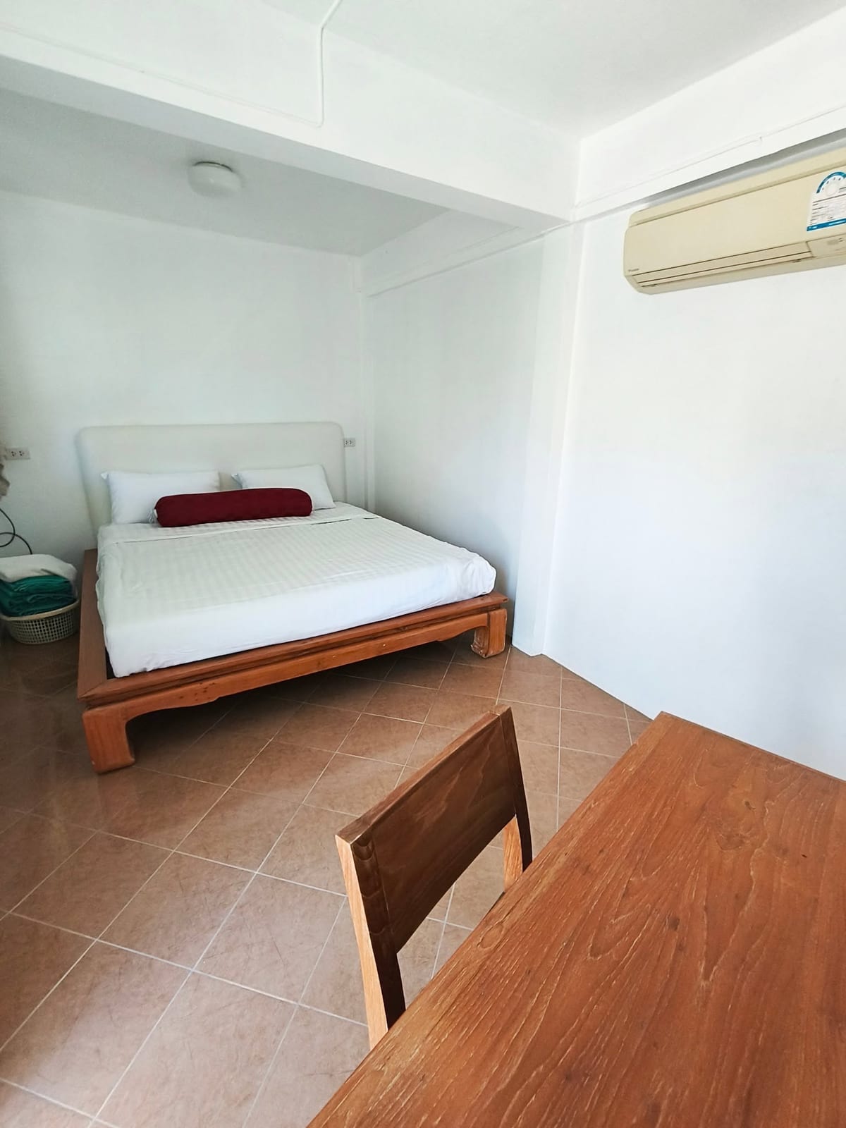 Four-Bedroom Pool Villa with Maid's Room — Rawai 12