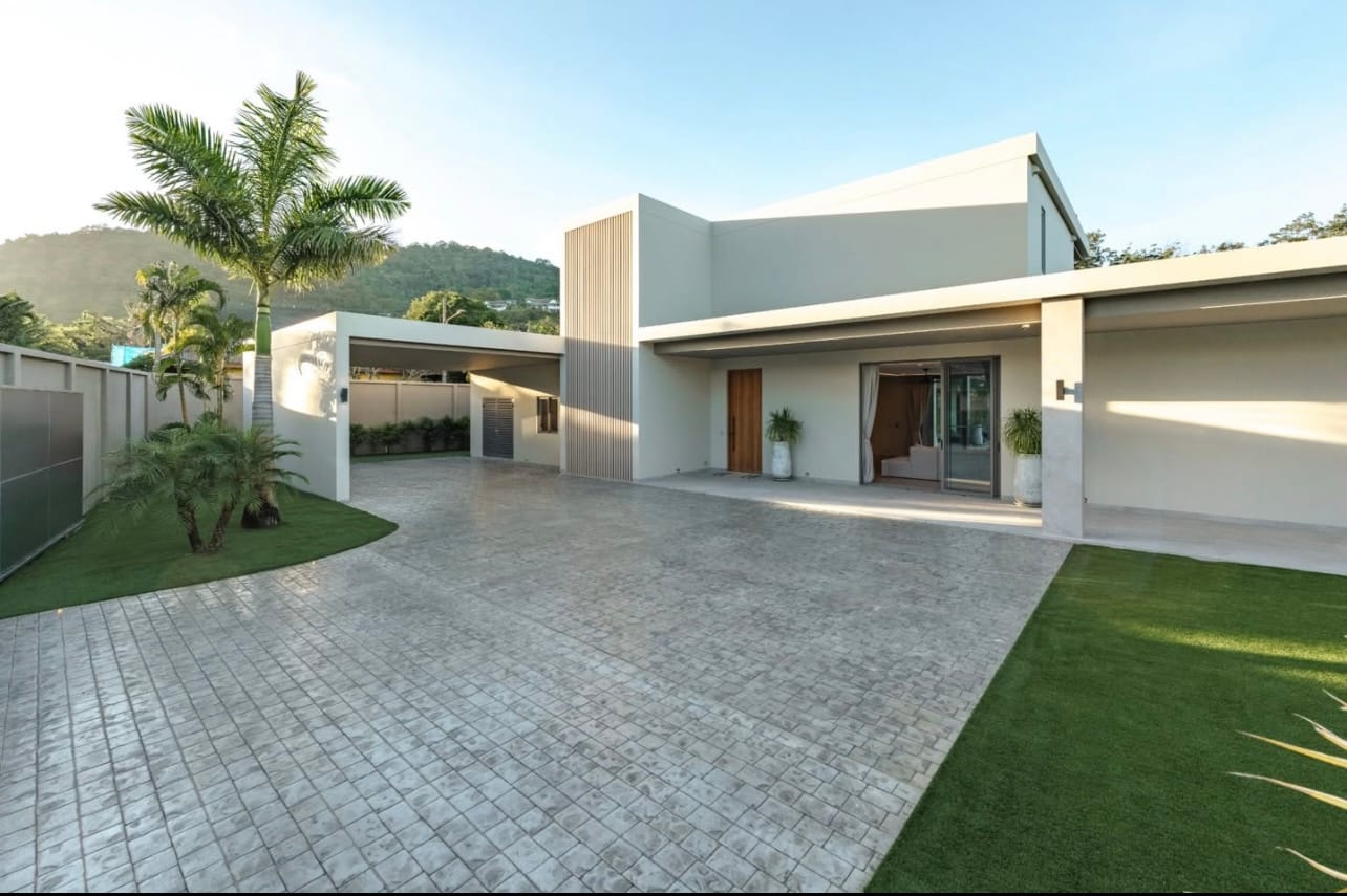 6-Bedroom Villa — Rawai 5