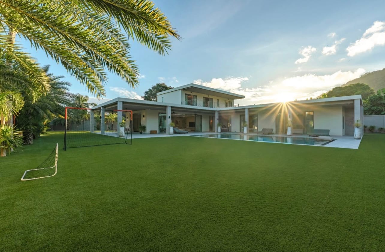 6-Bedroom Villa — Rawai 7