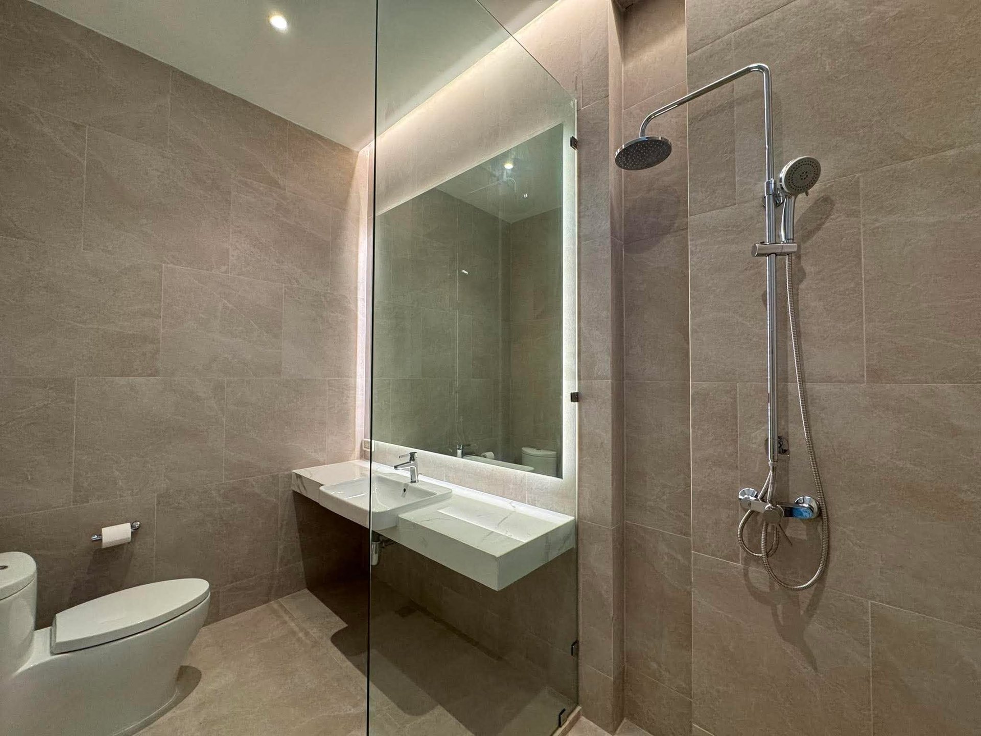New Modern Pool Villa — Saiyuan, Rawai