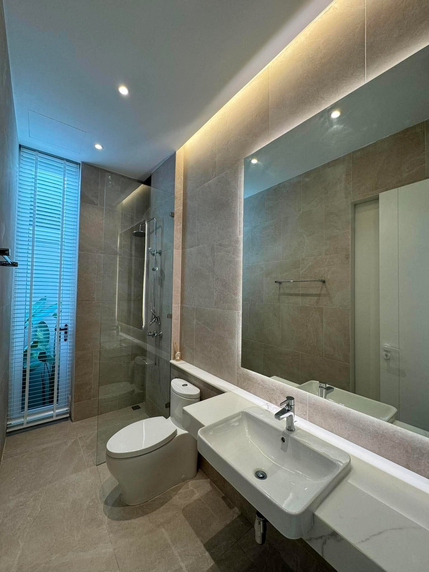 New Modern Pool Villa — Saiyuan, Rawai