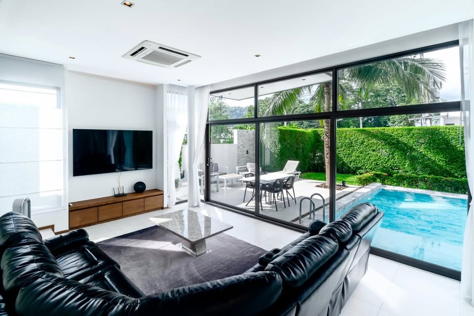 European-Standard Hillside Pool Villa — Saiyuan, Rawai 4