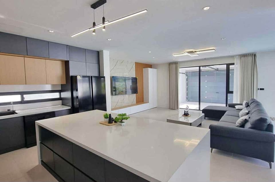 New Four-Bedroom Pool Villa — Nai Harn, Rawai 10