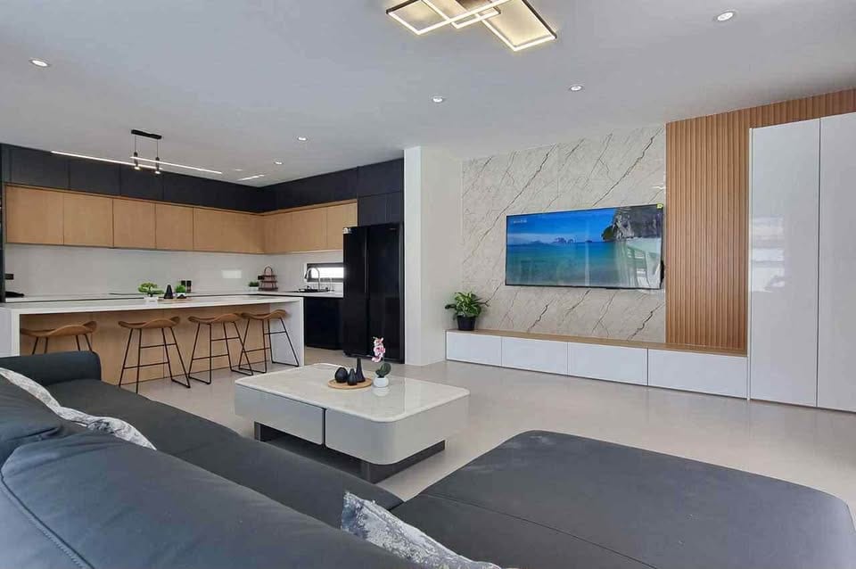 New Four-Bedroom Pool Villa — Nai Harn, Rawai 4