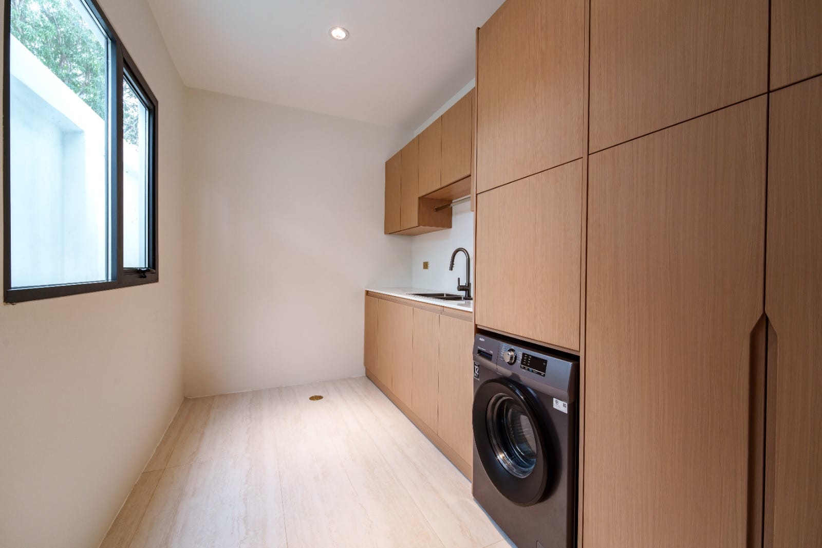 4-Bedroom Villa — Nai Harn 13