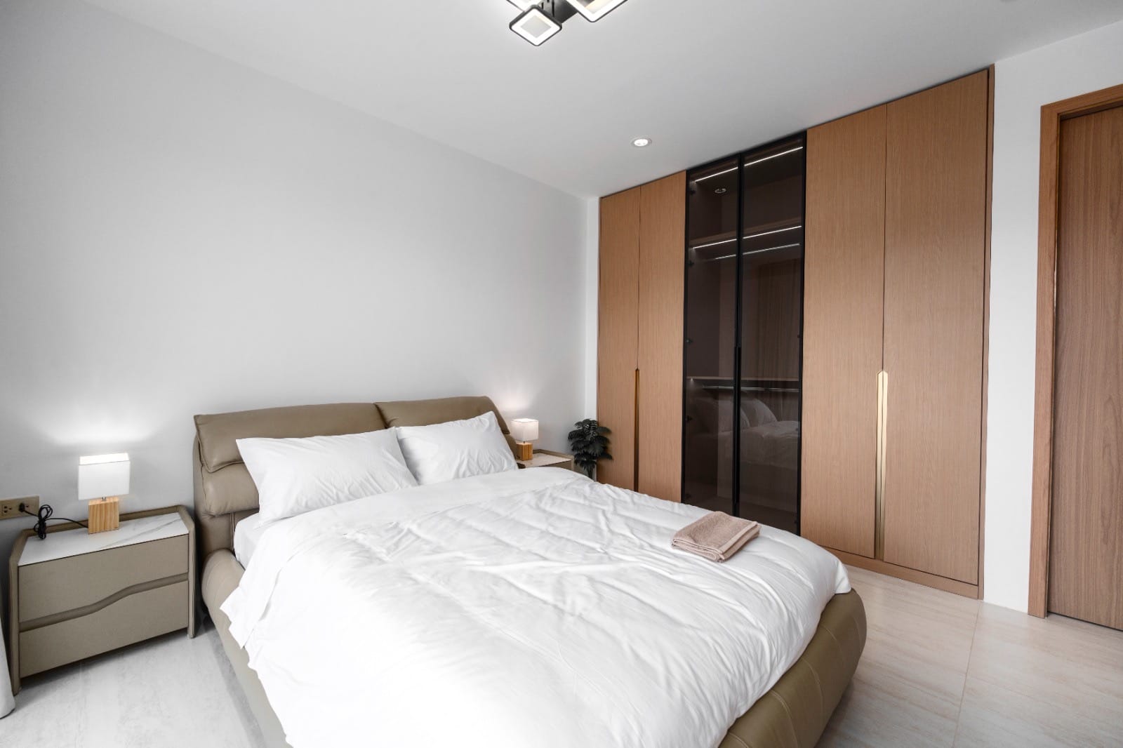 4-Bedroom Villa — Nai Harn 14