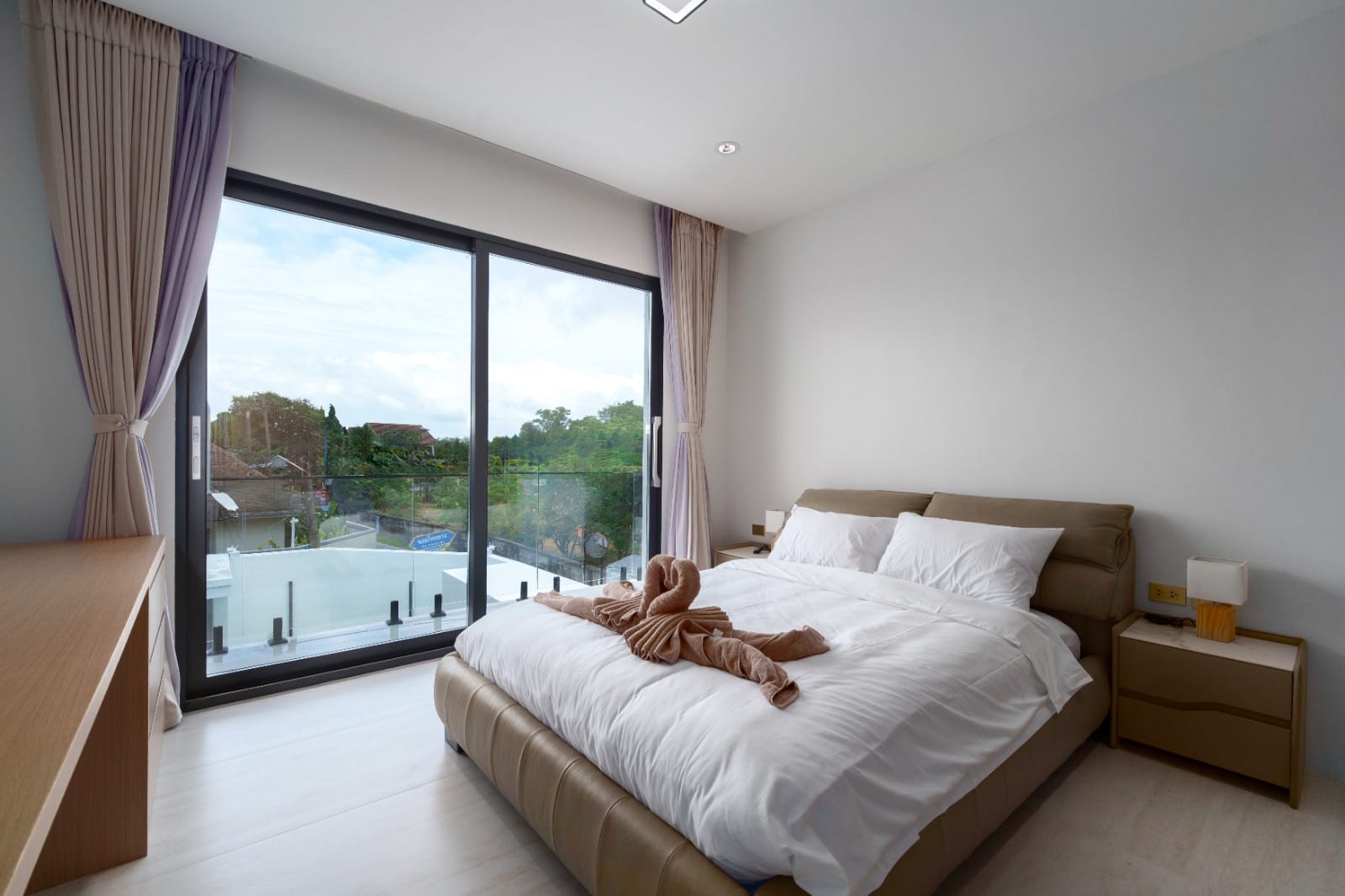 4-Bedroom Villa — Nai Harn 22