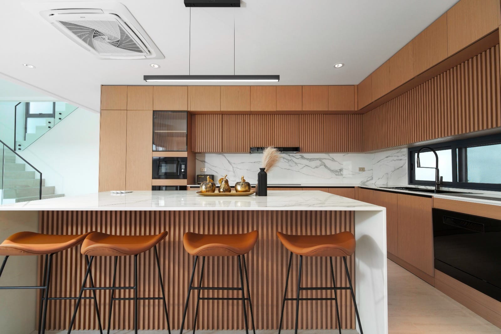 4-Bedroom Villa — Nai Harn 4