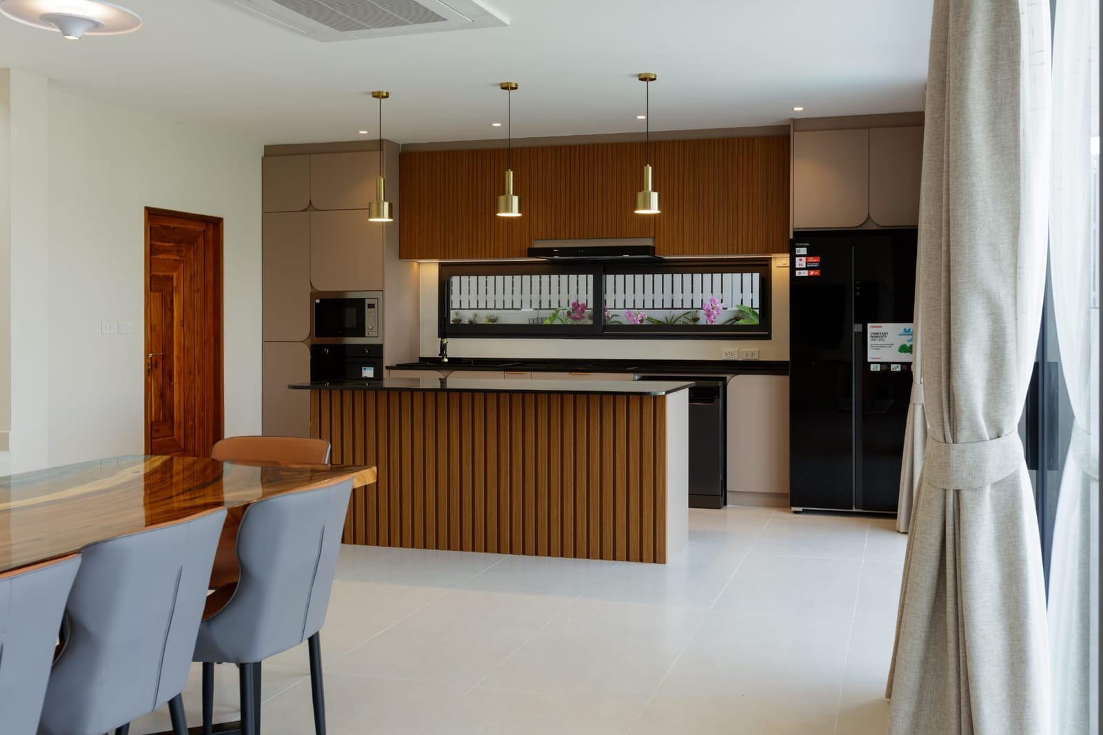 4-Bedroom Villa — Rawai 23