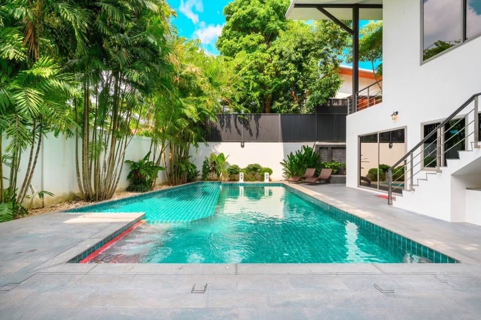 Renovated Pool Villa — Central Rawai 4