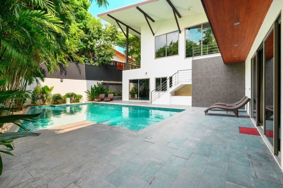 Renovated Pool Villa — Central Rawai 6