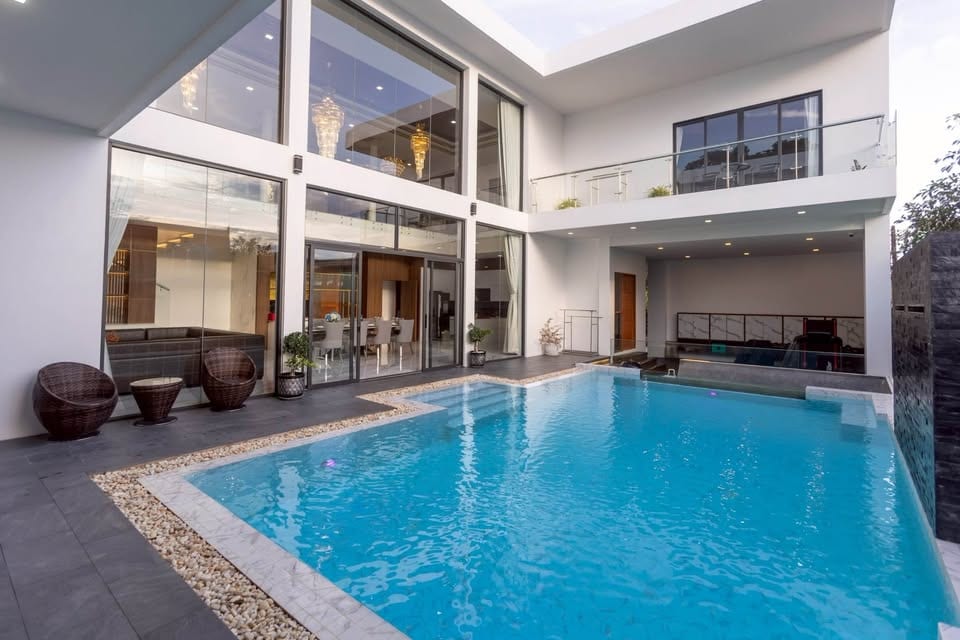 Five-Bedroom Pool Villa — Rawai 2