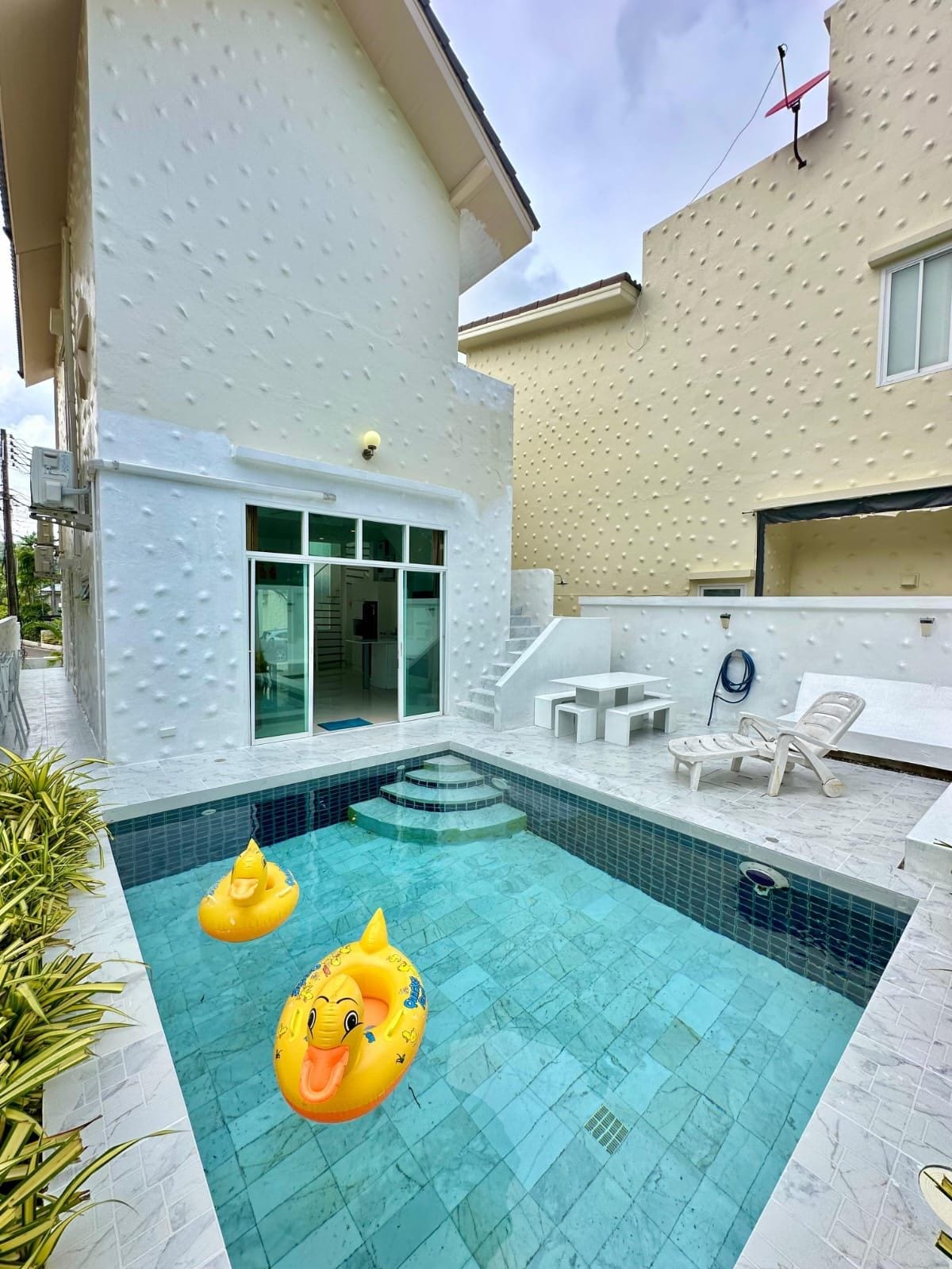 Four-Bedroom Pool Villa in a Gated Village — Rawai
