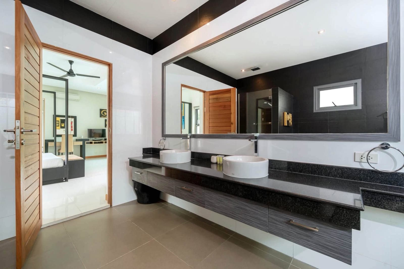 3-Bedroom Villa for Sale in Rawai, Phuket — interior view