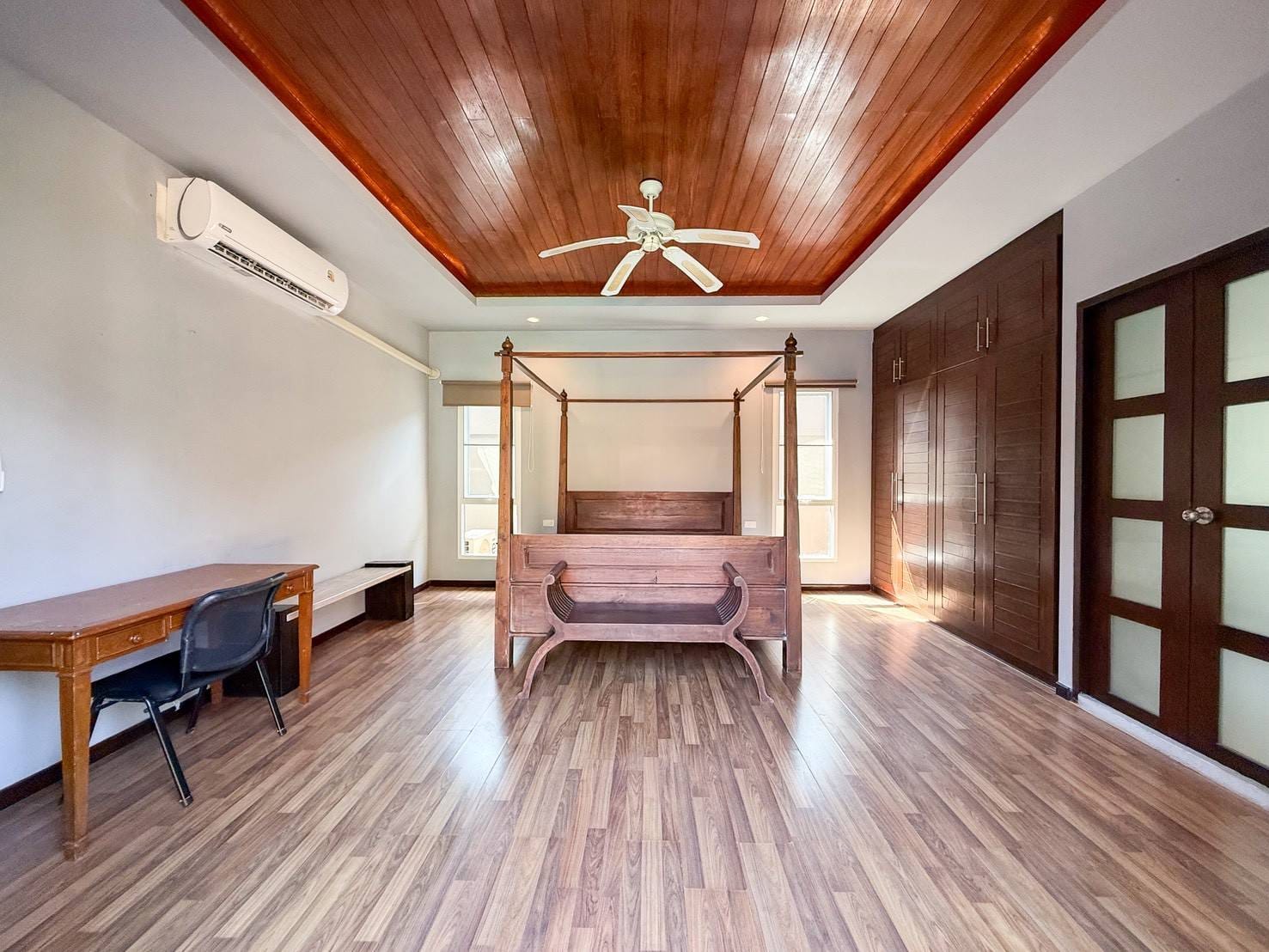 Resort-Style Tropical Pool Villa — Koh Kaew 22