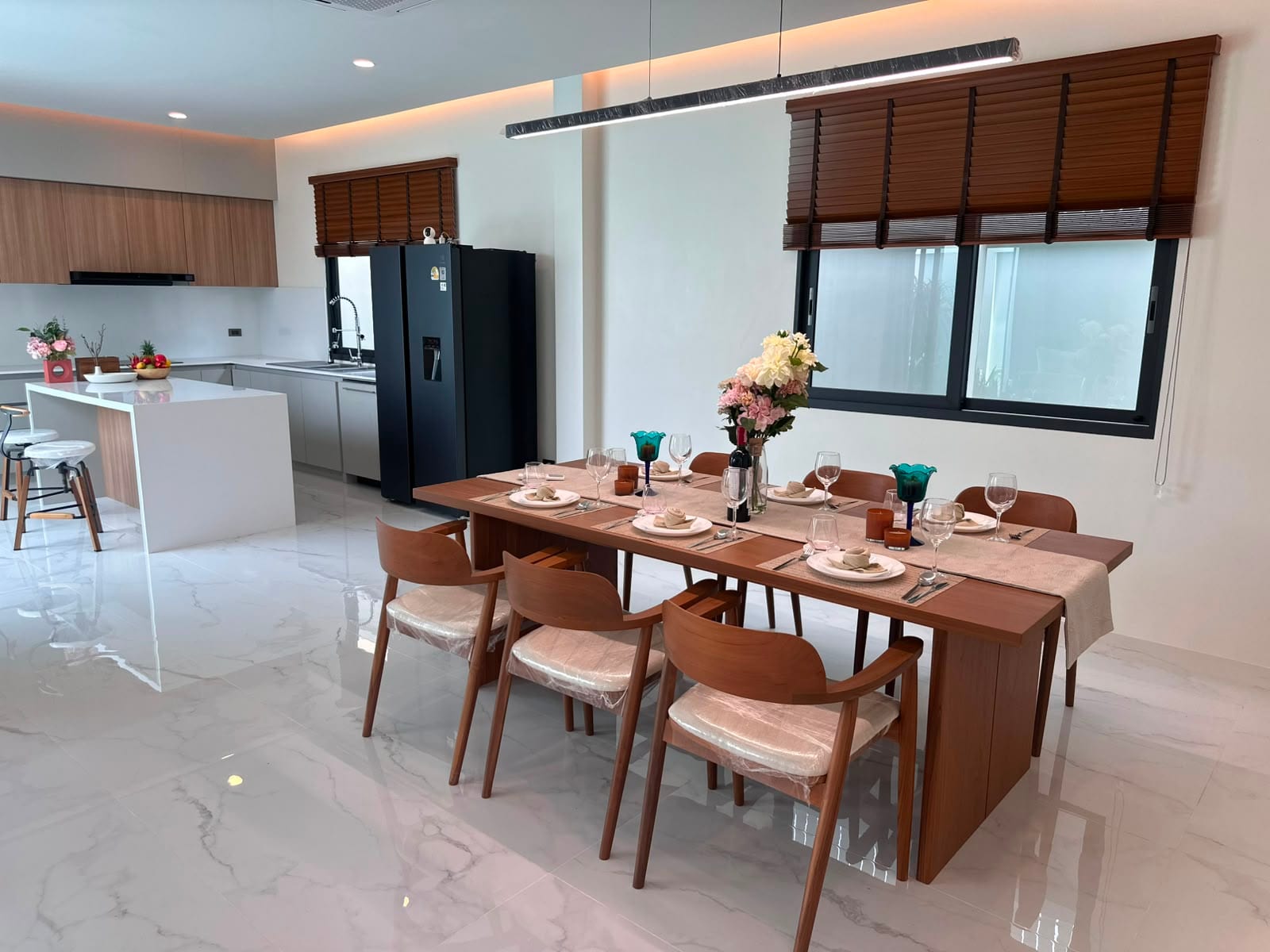 5-Bedroom Pool Villa for Rent — Saiyuan, Rawai 5