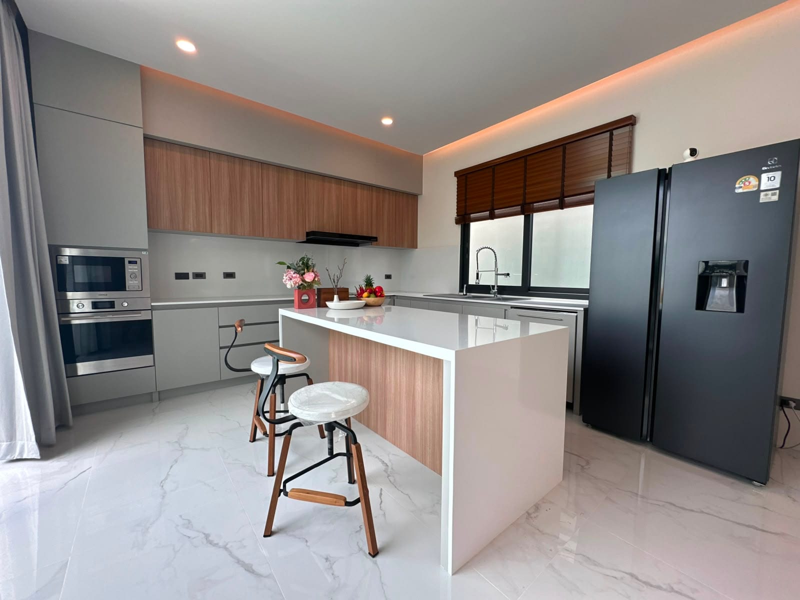 5-Bedroom Pool Villa for Rent — Saiyuan, Rawai 6