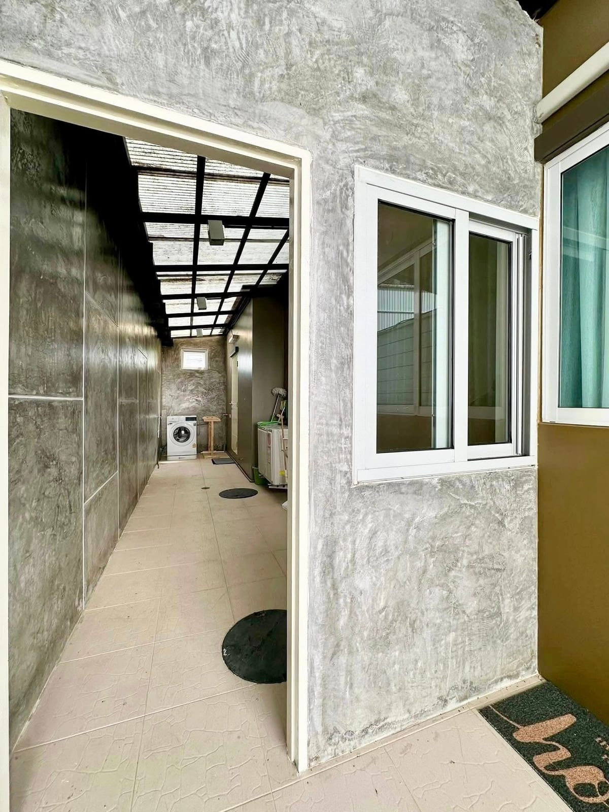 Saransiri Corner House Opposite BIS — Koh Kaew 12