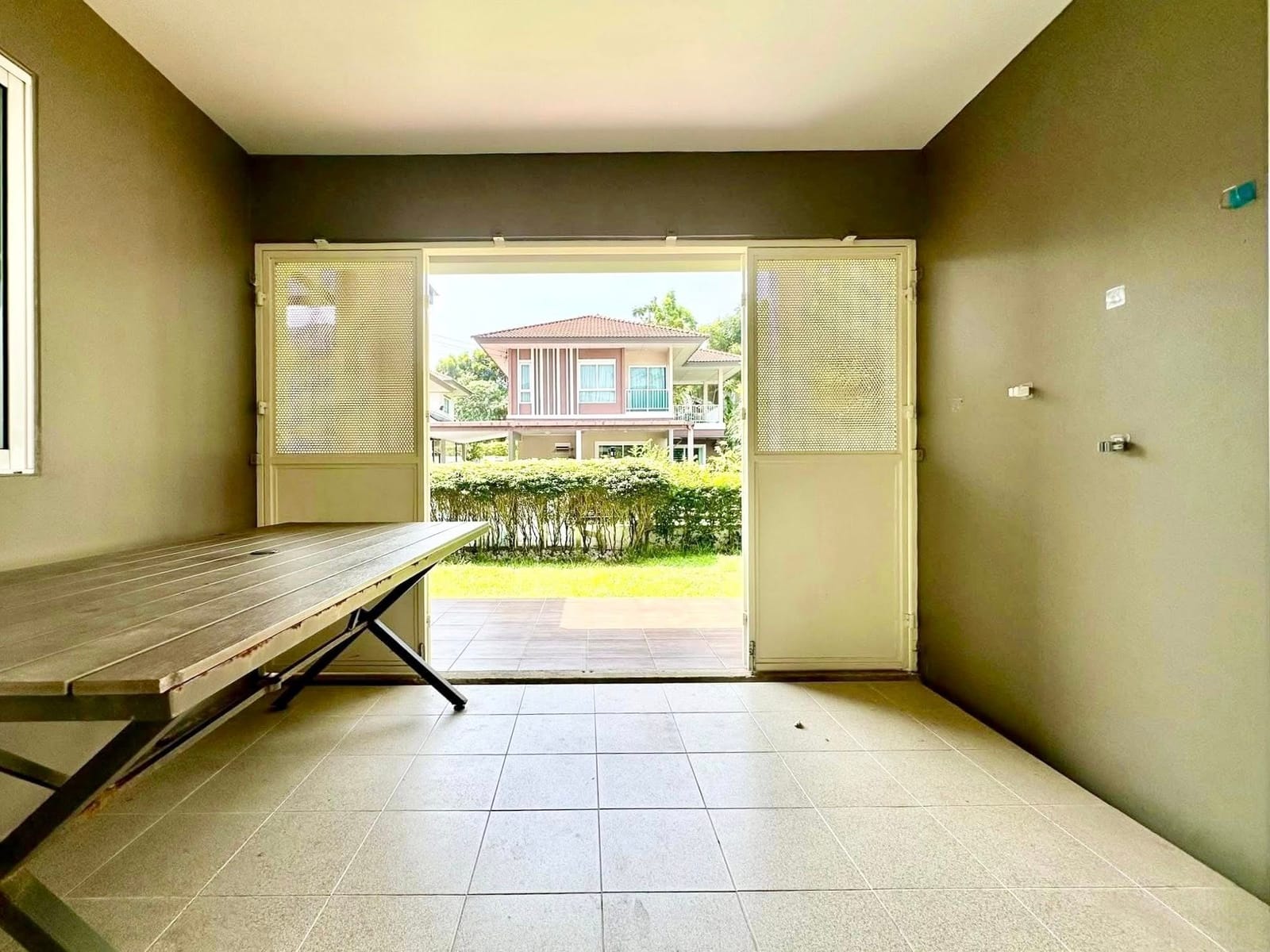 Saransiri Corner House Opposite BIS — Koh Kaew 6