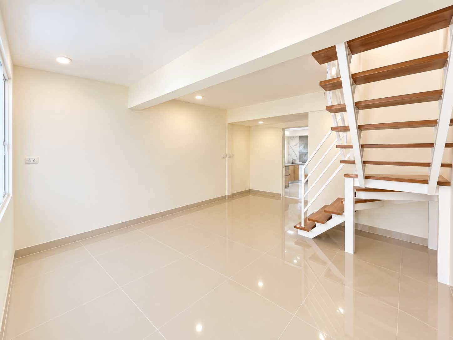 3-Bedroom House for Sale in Thalang, Phuket — interior view