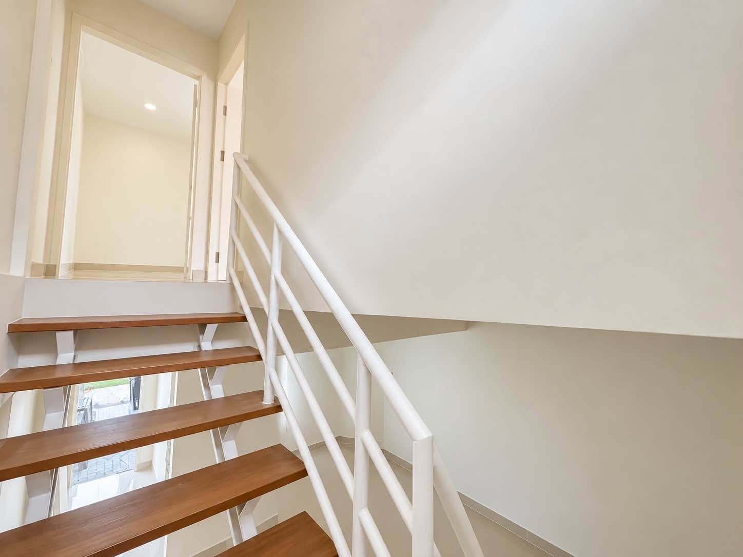 3-Bedroom House for Sale in Thalang, Phuket — interior view