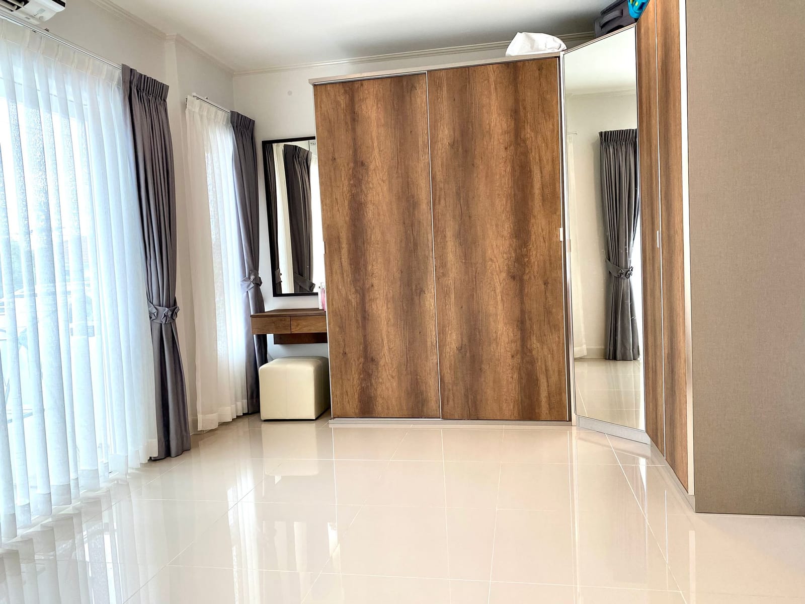 Large 5-Bedroom House for Rent in Thalang, 5 Minutes to UWC 11