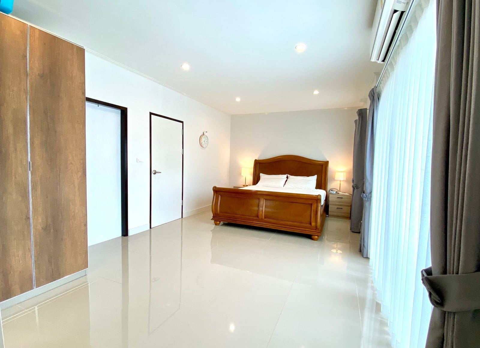 Large 5-Bedroom House for Rent in Thalang, 5 Minutes to UWC 9