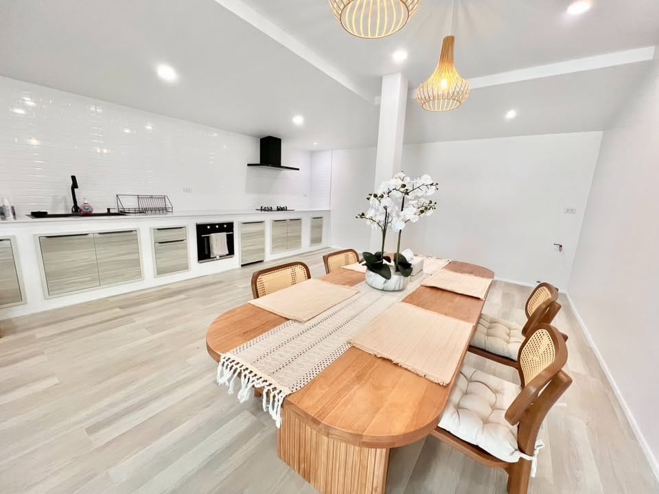 Stylish 3-Bedroom House with Office and Bathtub in Thalang 11