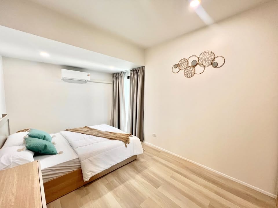 Stylish 3-Bedroom House with Office and Bathtub in Thalang 24