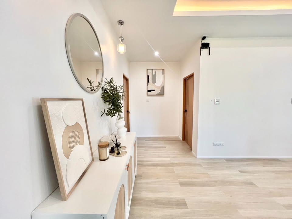 Stylish 3-Bedroom House with Office and Bathtub in Thalang 3