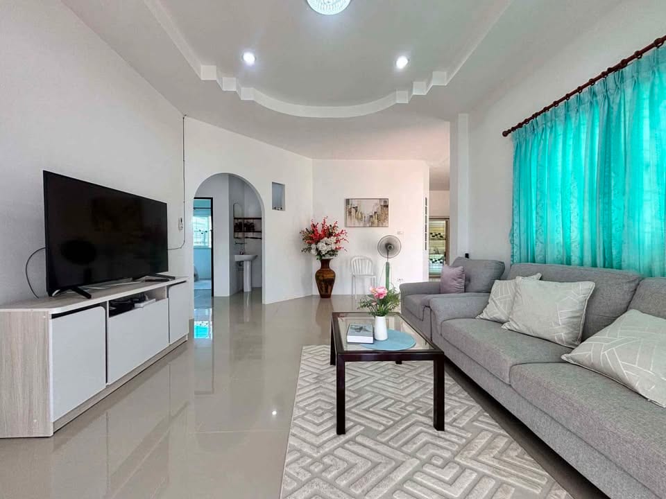 3-Bedroom House for Sale in Thalang, Phuket — photo 2 of 10