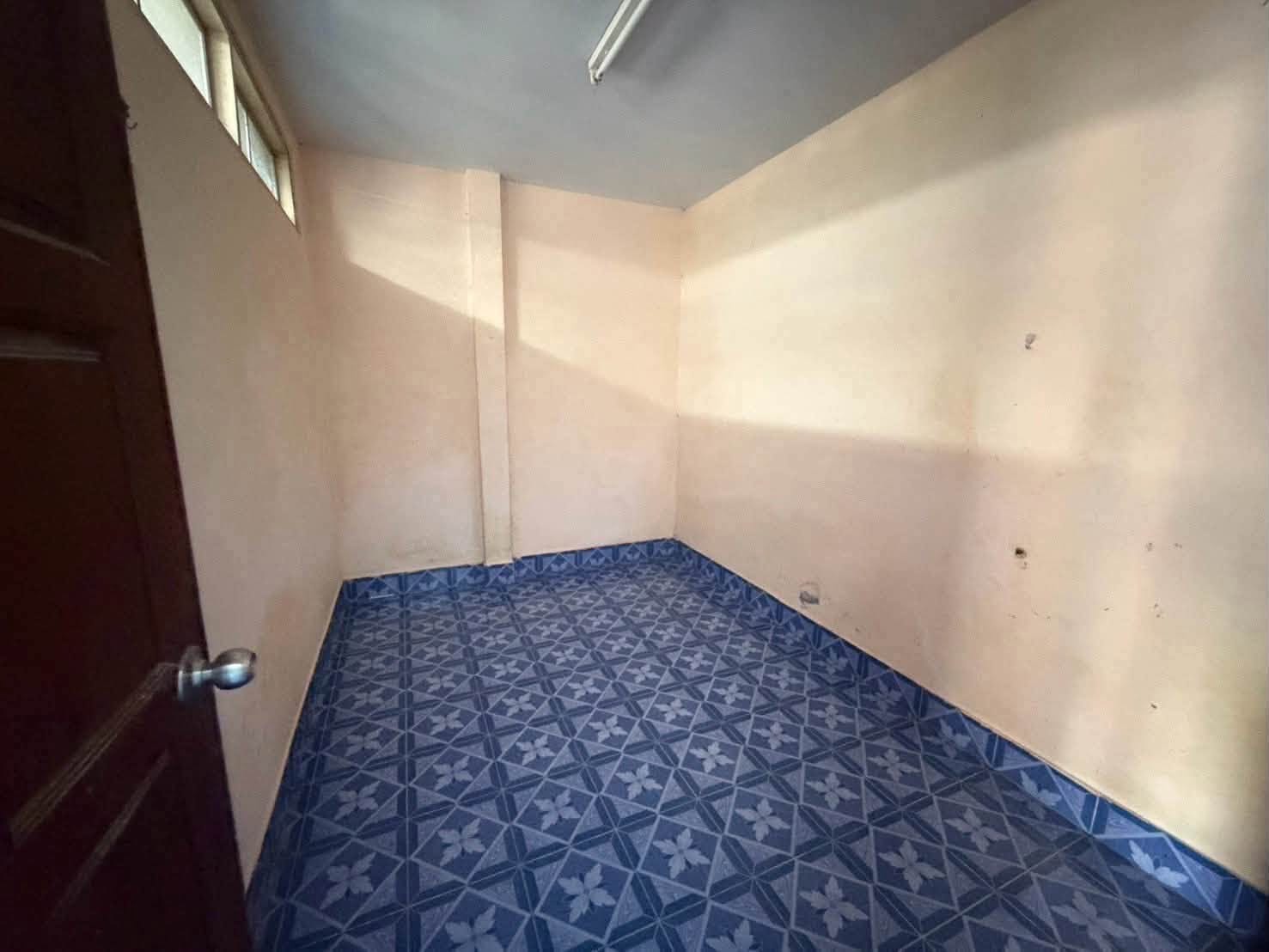 1-Bedroom House for Sale in Thalang, Phuket — interior view