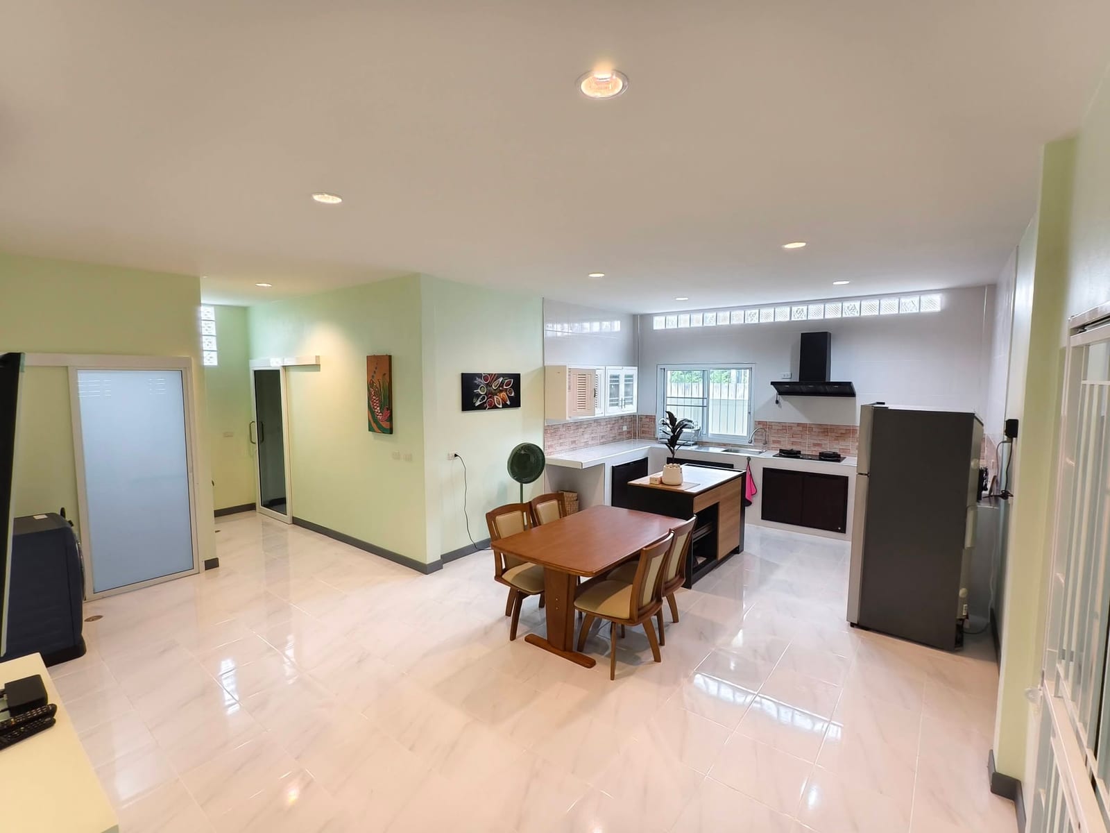 3-Bedroom House for Rent in Thalang, Phuket — interior view