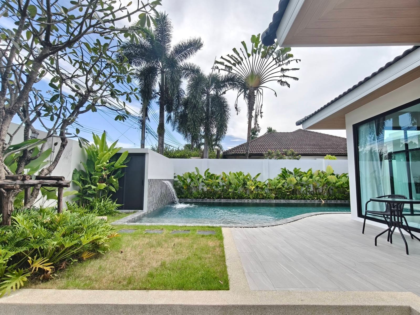 4-Bedroom Villa for Rent in Thalang, Phuket — exterior view