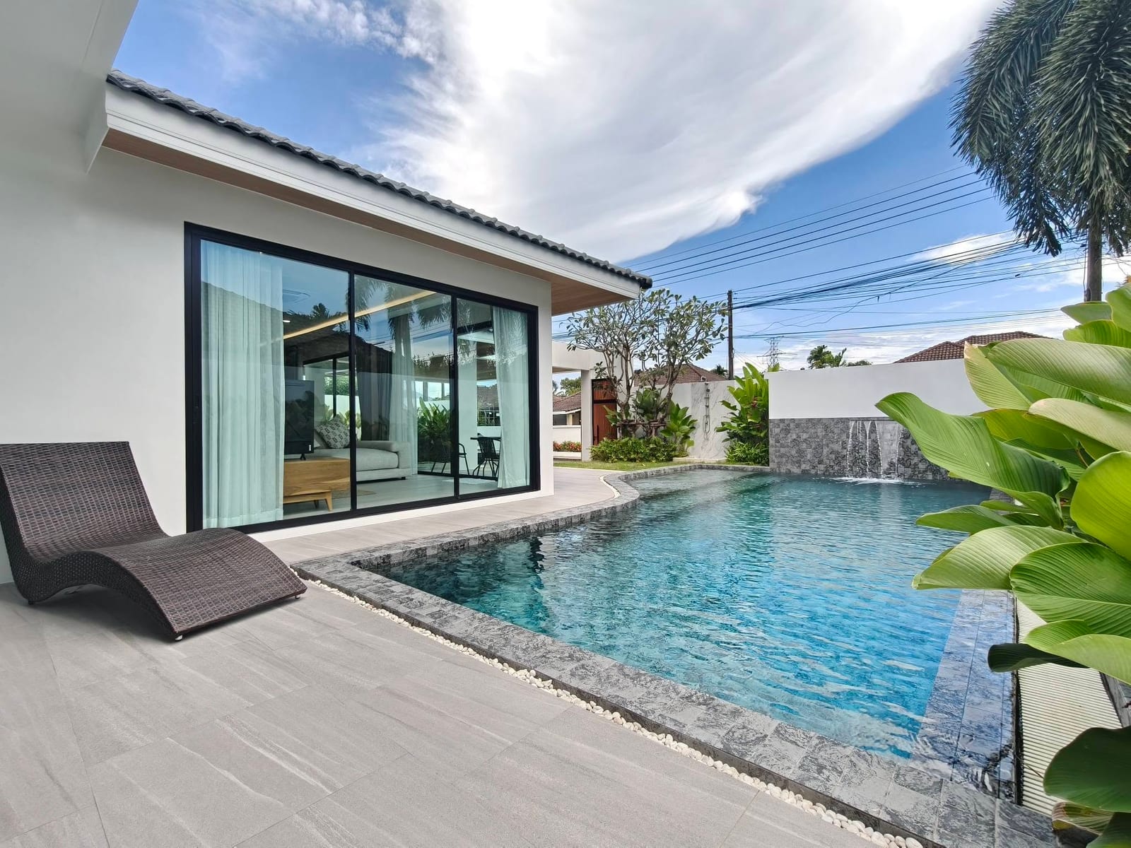 4-Bedroom Villa for Rent in Thalang, Phuket — pool view