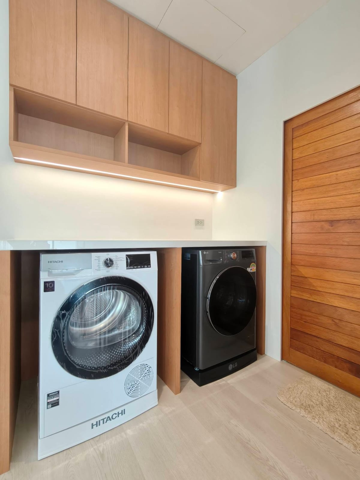 4-Bedroom Villa for Rent in Thalang, Phuket — interior view