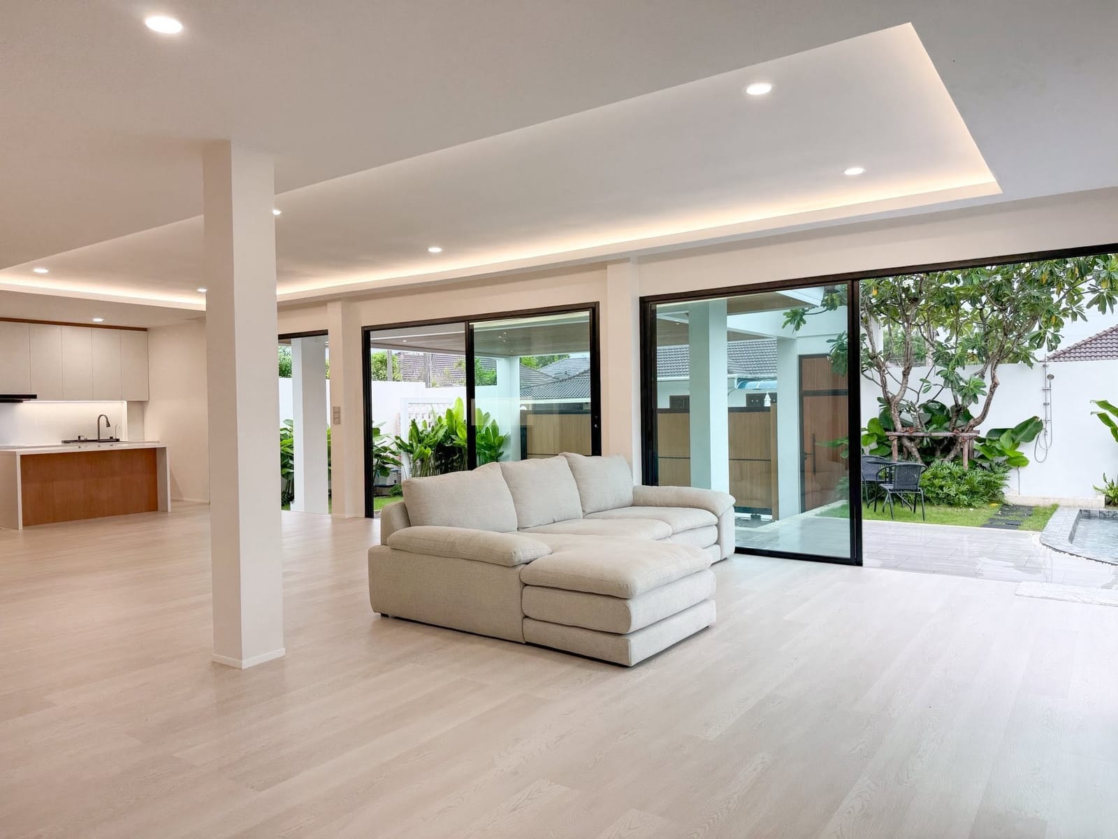 Modern Pool Villa — Neramit 5, Anusawari