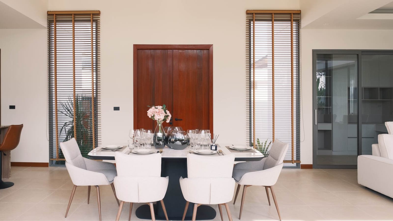 Family Pool Villa Opposite UWC International School — Thalang 11